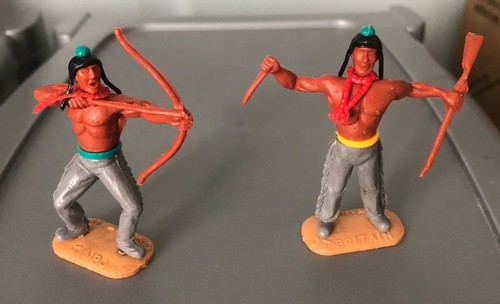 Timpo swoppet indians with - timpo,