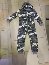 Unisex All in one Camouflage Age 8/11 yrs
