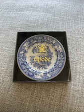 SPODE GIRL AT WELL 3”