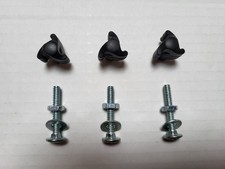 Petmate Vari-kennel Ultra travel Dog crate. 3 x bolts. only £6.99. L@@K. spares.