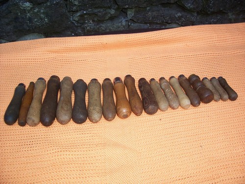 Bundle old wooden tool - of,