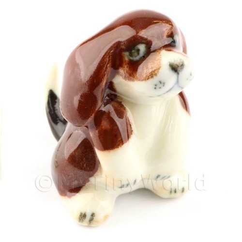 Dolls house miniature - dolls, ceramic