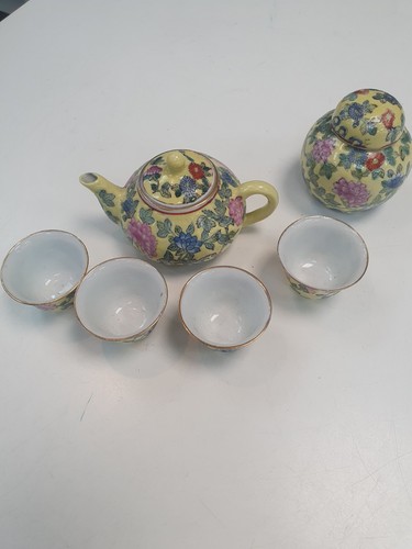 Vintage chinese yellow - vintage, famille