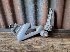Kawasaki ZZR 1100 D - Rear Left Hand Side Foot Peg Rest & Bracket Mount Hanger