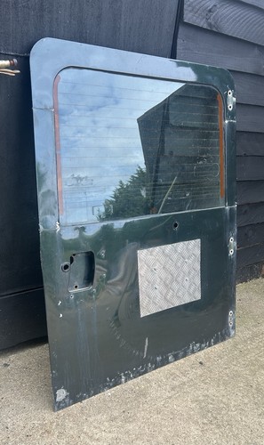Land rover defender rear - rover,