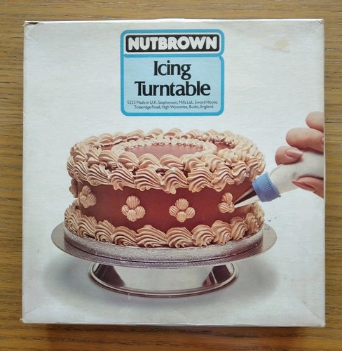 Nutbrown icing turntable - nutbrown,