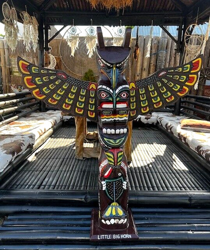 Indian totem pole wood 25 - totem,