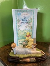 New ROYAL DOULTON WINNIE THE POOH COLLECTION SUMMERS DAY PICNIC WP21 Number 4529