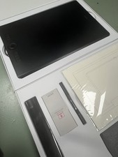 Wacom Intuos Pro Large Drawing tablet used - Paper Edition features brand new