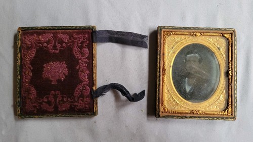 Antique 1850s cased - antique, portrait