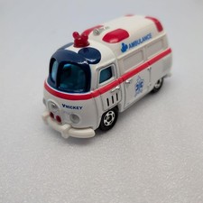 Tomica Disney Mickey Ambulance