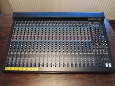 Mackie 2404-VLZ4 24 channel