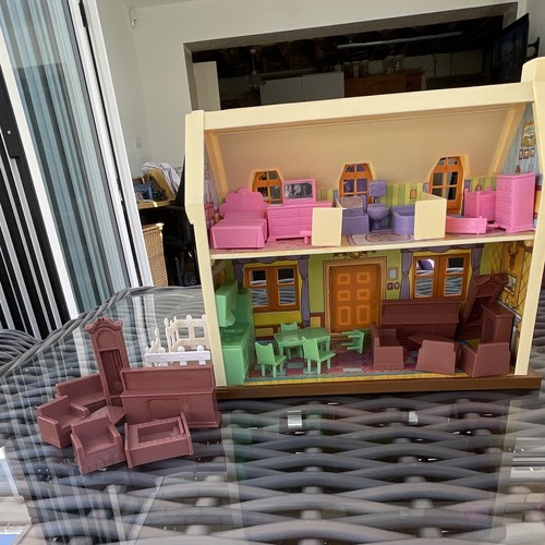 Little doll house - doll, 1:24