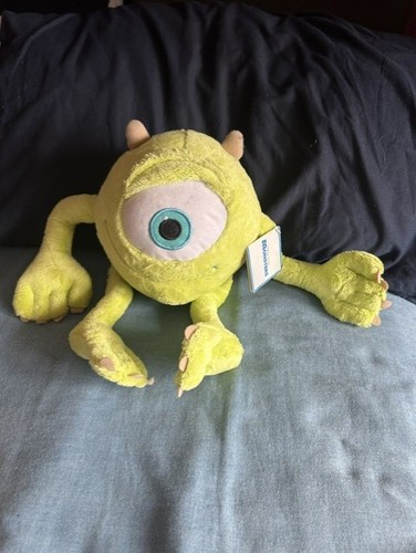 New disney pixar - monsters, inc
