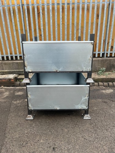 Stackable scaffold fitting - stackable,