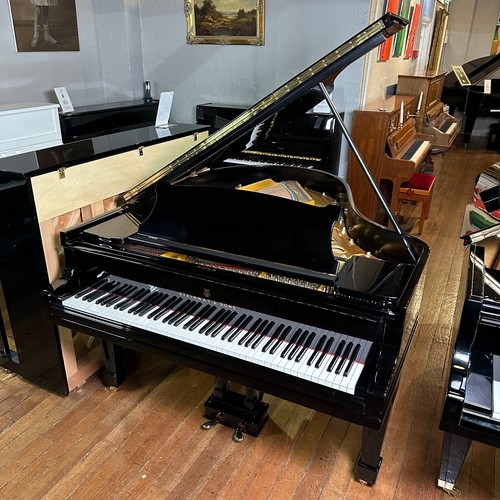 Stunning steinway sons model - &,