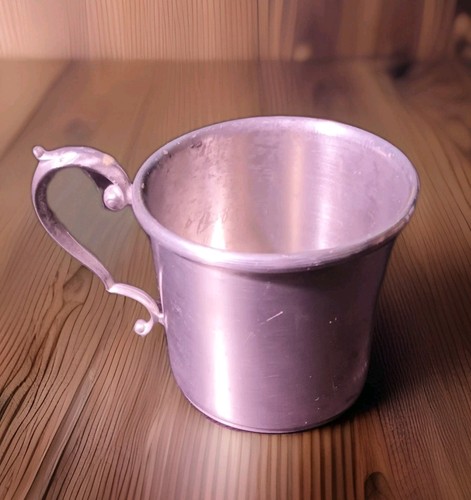 Colonial pewter mug - colonial,