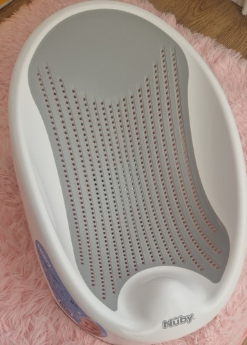 Nuby bath support - nuby,