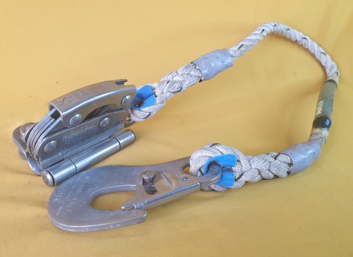 Komet adjustable lanyard - komet,