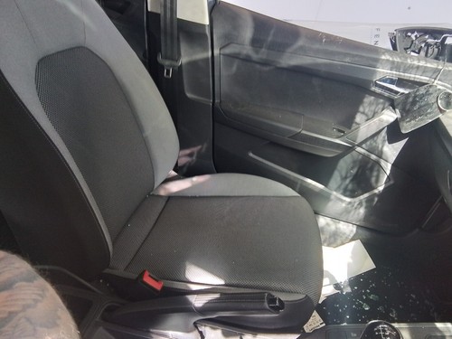 Front seat ibiza - lh,