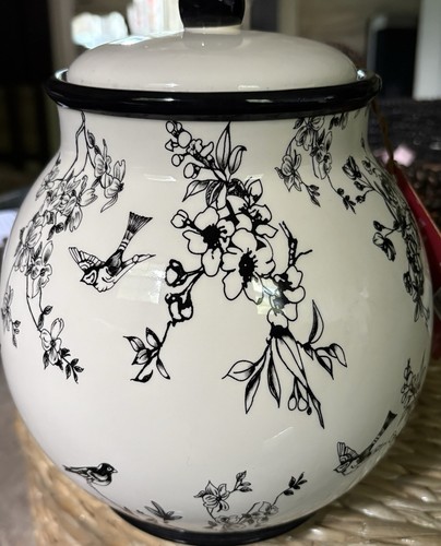 Nonnni biscotti jar - nonnni’s,