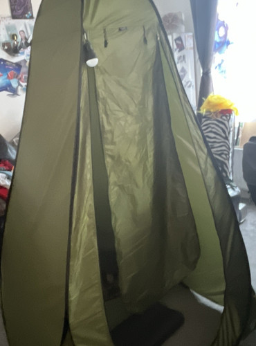 Green teepee camping - green, with