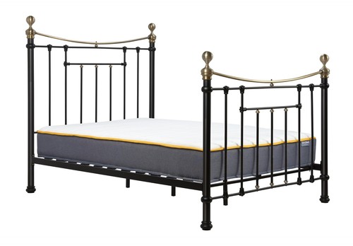 Traditional metal bed