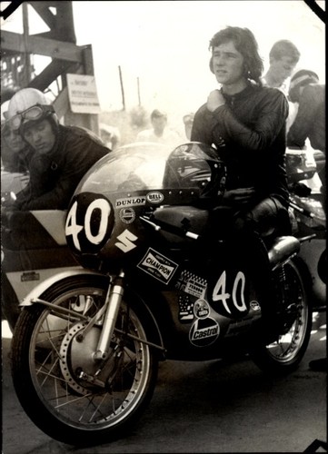 Photo motor racing - racing,, motorcycle