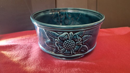 Lovely blue prinknash pottery - lovely,
