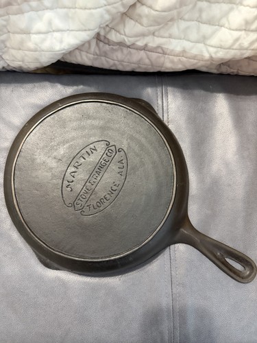 Martin cast iron skillet - #8,