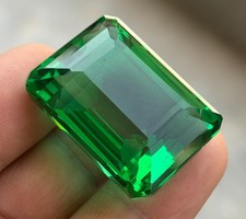 100 cts natural green - 100, emerald