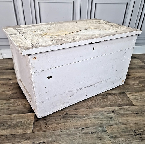Antique vintage blanket chest - antique,