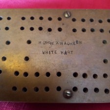 Antique brass top pub cribbage - top,