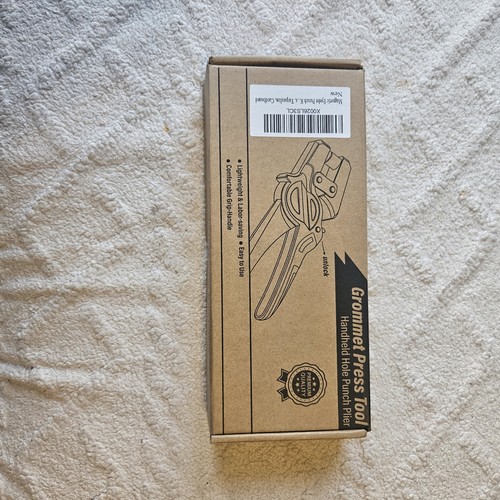 Grommet tool kit - hand, held
