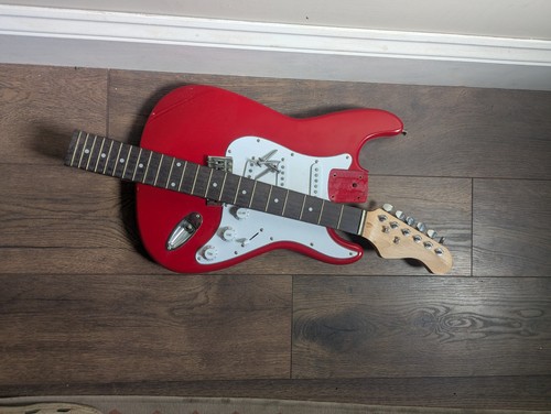 Electric guitar strat project - guitar,