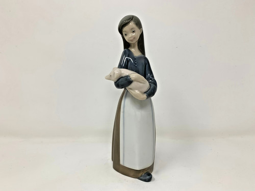 Lladro girl holding piglet - lladro,