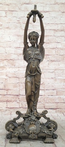 Hot cast bronze - hot,