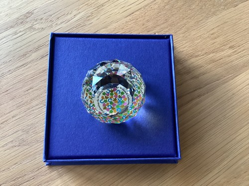 Swarovski small paperweight - , to