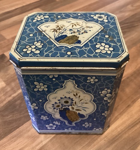 Vintage beautiful collectable - vintage,
