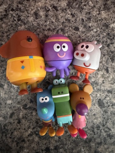 Hey duggee toy figures - toy, bundle