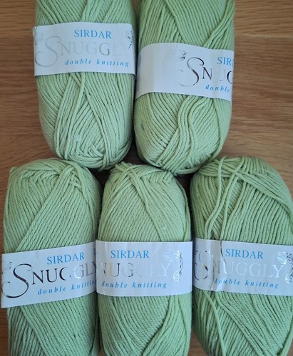 Sirdar snuggly yarn 260 - sirdar, dk