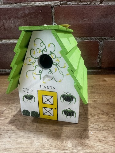 Vtg wood birdhouse handmade - vtg,