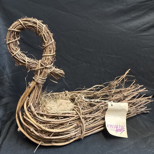 Beautiful handmade grape vine - handmade,