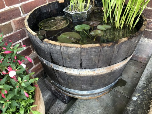 Large watertight 100 - watertight, 100%