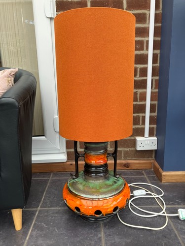 Retro german lava lamp drip - retro,