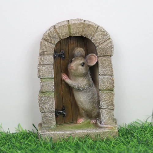 Mouse door statue indoor - mouse,