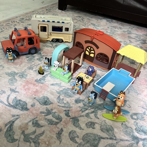 Bluey playset - bluey,