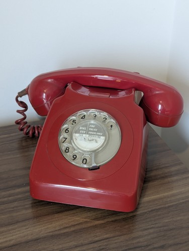 Vintage red gpo 746f - vintage, rotary
