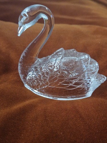 Vintage glass swan paper - swan,