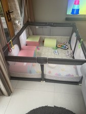 Baby playpen in grey & mesh fabric 150cm x 180cm